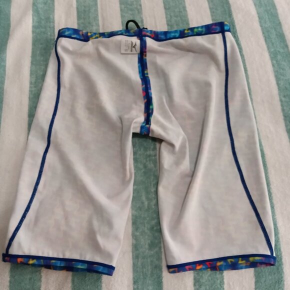 UNIQUE MIZUNO SWIM JAMMER, RAINBOW STARS, JAPANESE SIZE "L" (~32") (Pre-Owned) - Picture 7 of 8